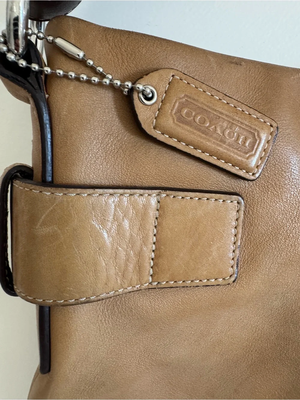 Vintage Coach Tan Leather Crossbody Shoulder Bag